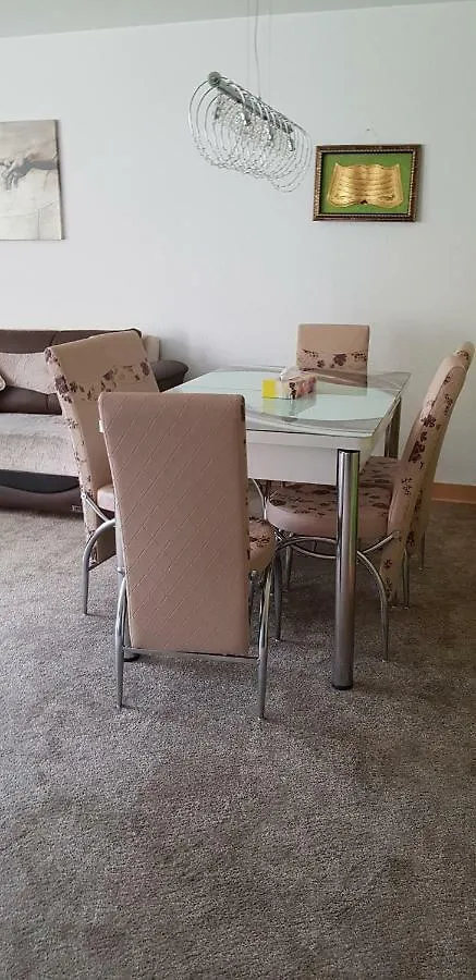 Apartment In Stuttgart 10 0*,